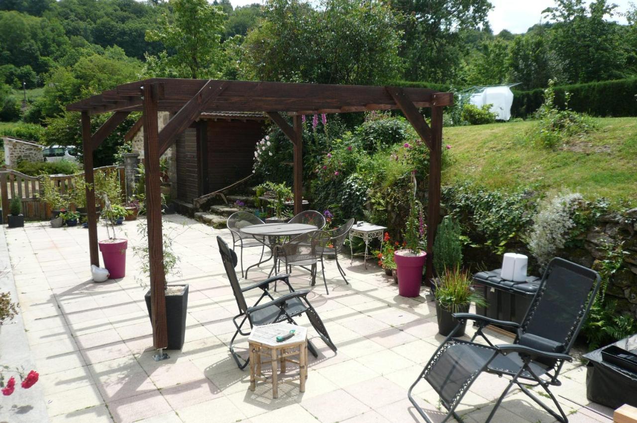 Le Petit Papillon Bed & Breakfast Eymoutiers  Bagian luar foto