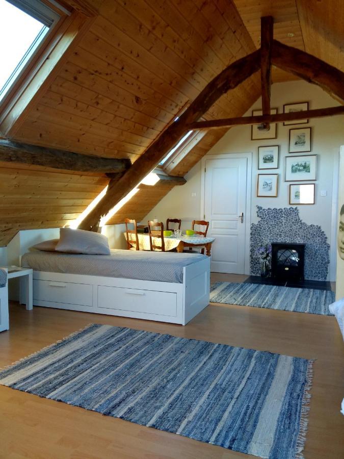 Le Petit Papillon Bed & Breakfast Eymoutiers  Bagian luar foto